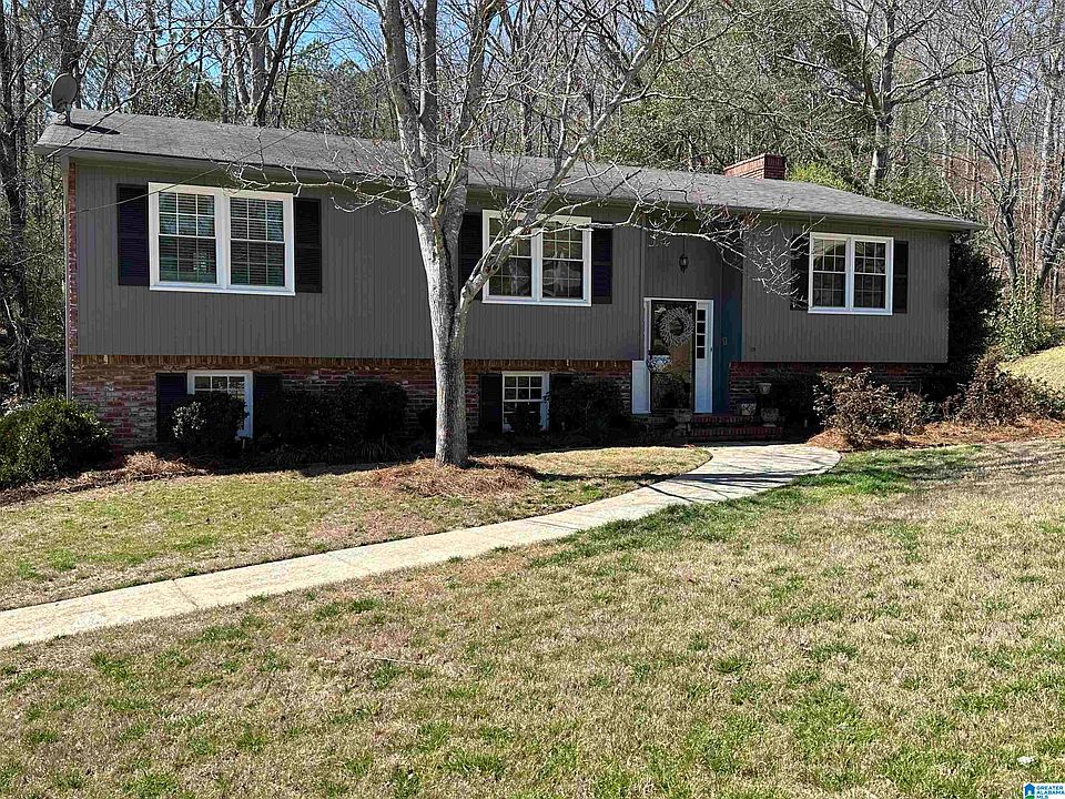 1st image of 3326 Pembrooke Ln