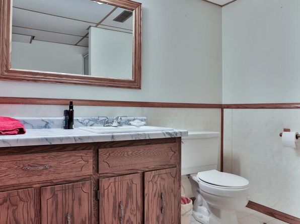 14702 310th St, Center City, MN 55012