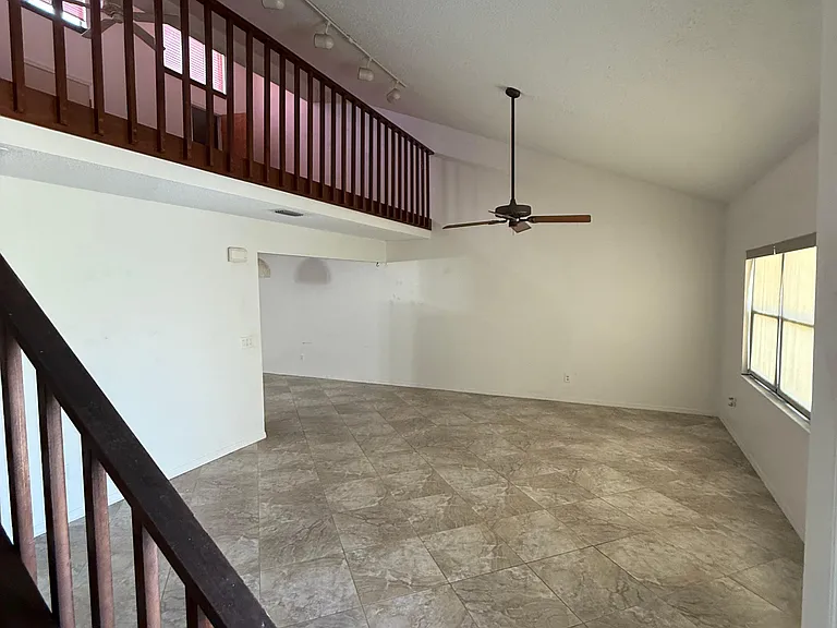 15 Anchor Dr — Photo 6