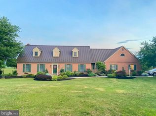 304 Farm Del Cir, Lititz, PA 17543