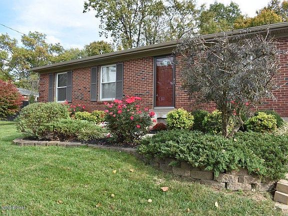 2nd image of 5203 Sprucewood Dr
