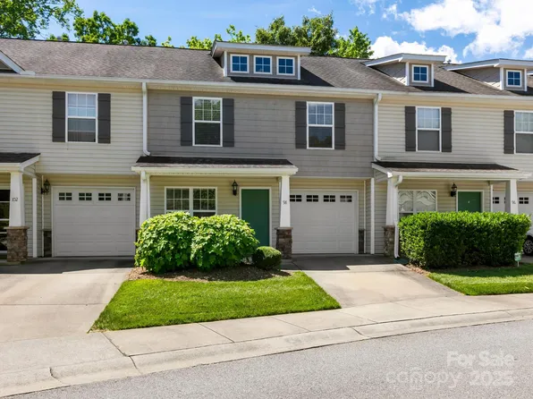 98 Old Salem Ct, Fletcher, NC 28732