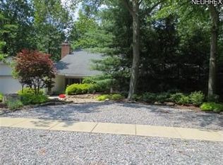 11832 The Blfs, Strongsville, OH 44136