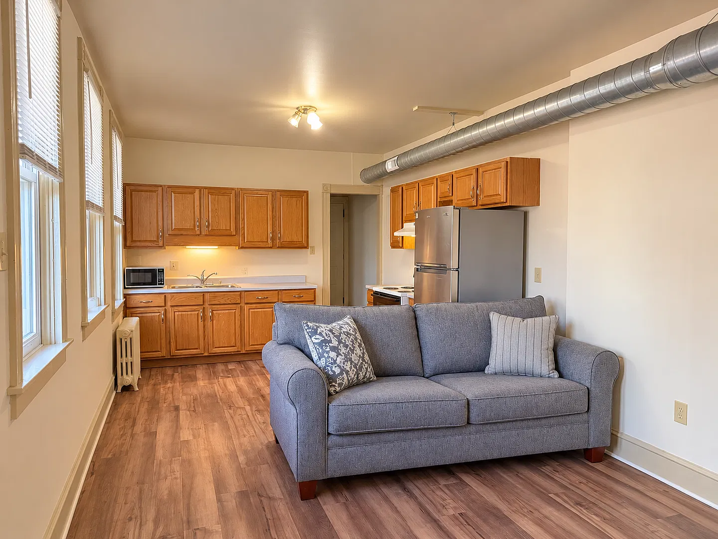130-132 N Prince Street — Photo 3