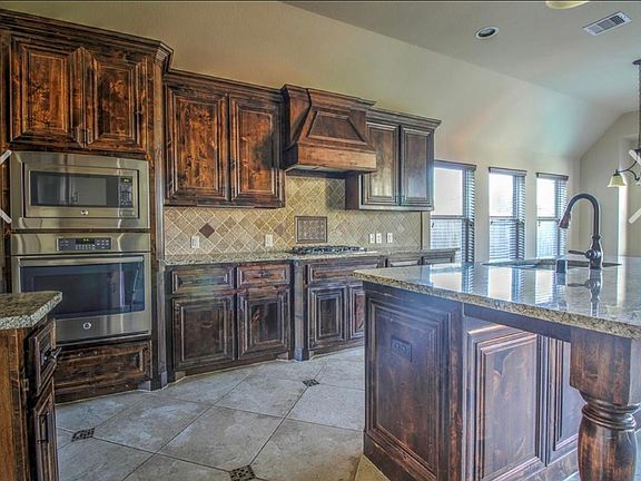 3rd image of 1322 Elkins Hollow Ln