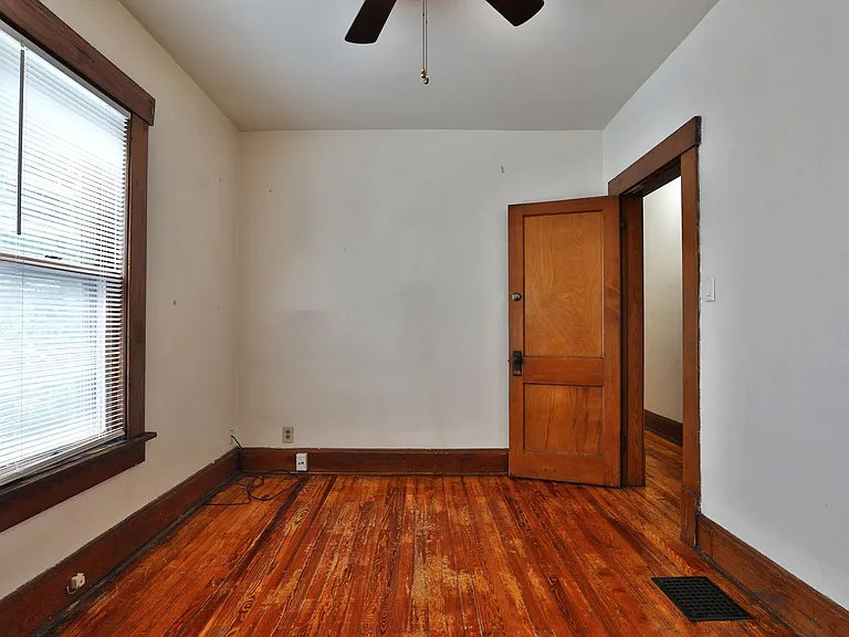 212 E Patterson Ave — Photo 27