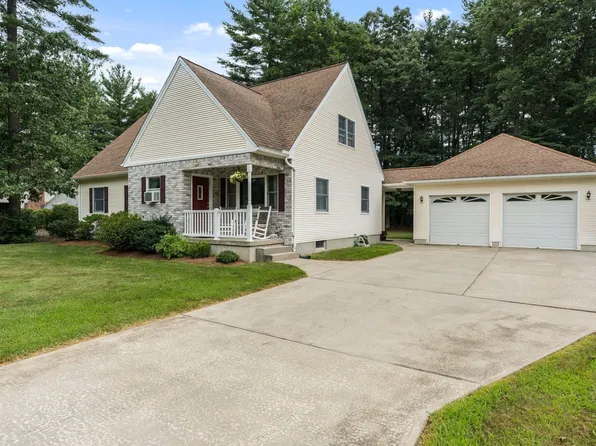 16 Pine Hill Rd, Easthampton, MA 01027