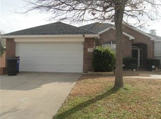 1714 Birch Ln, Corinth, TX 76210