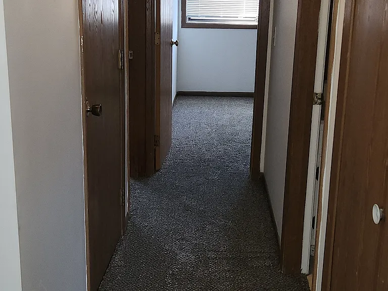 1254-1256 Robinwood Dr — Photo 11