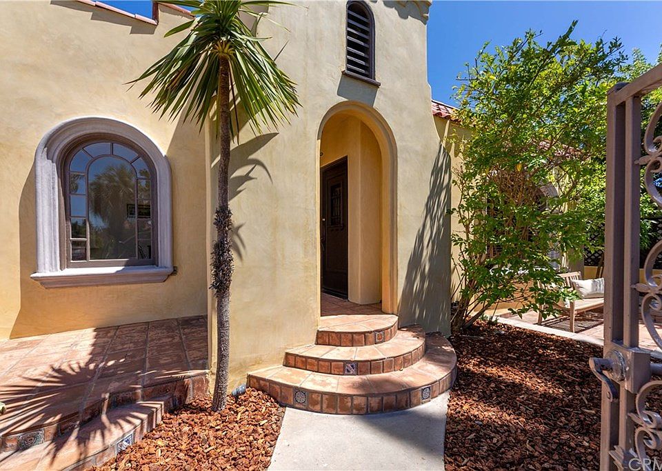 1st image of 306 Ximeno Ave