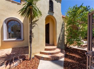 306 Ximeno Ave, Long Beach, CA 90814