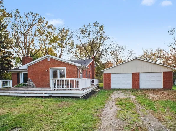 6252 Lennon Rd, Swartz Creek, MI 48473