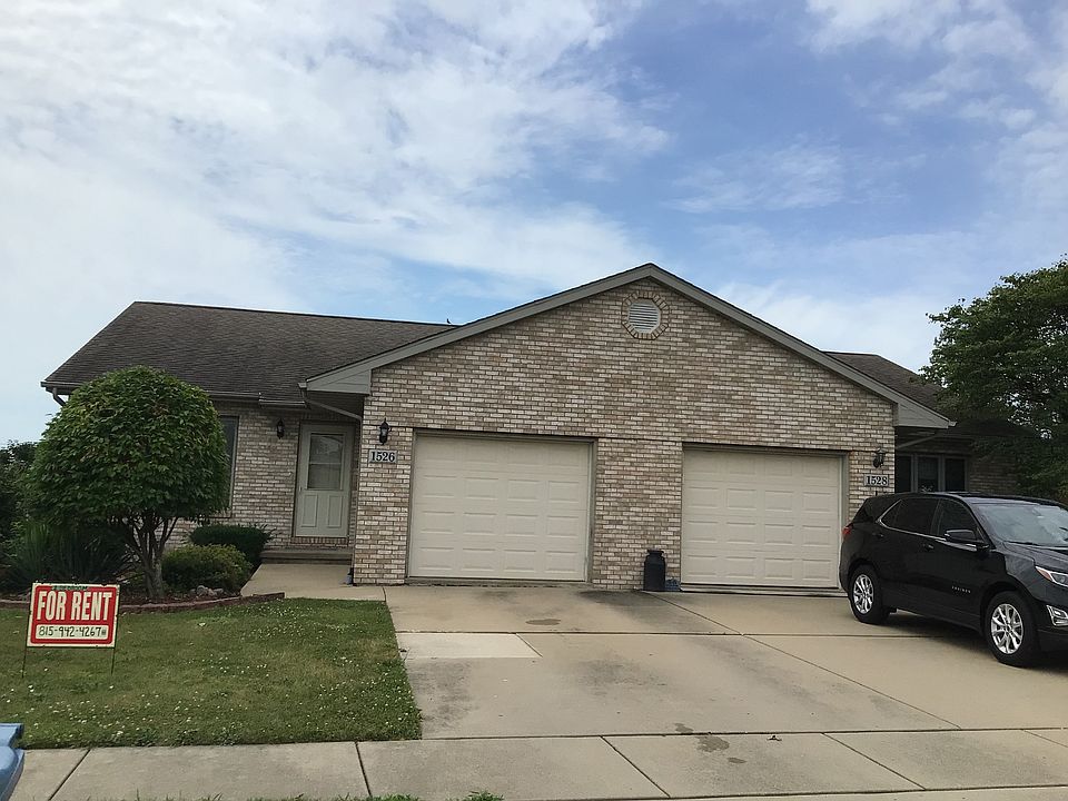 Full view of duplex.