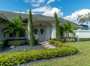 13731 Staimford Dr, Wellington, FL 33414