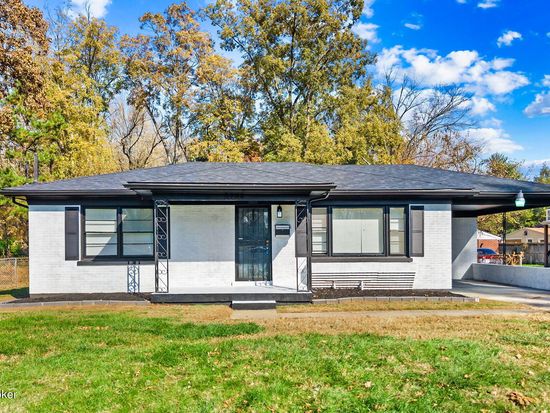 6704 Marian Dr, Louisville, KY 40216
