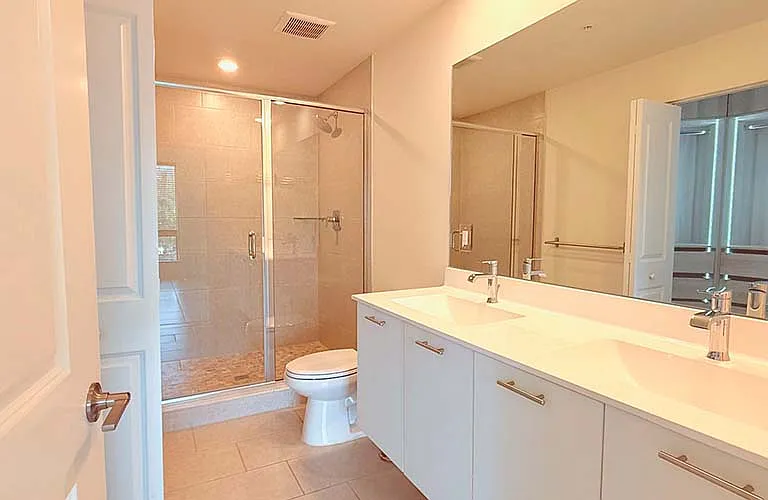 8001 NW 41st St #F-207 — Photo 10