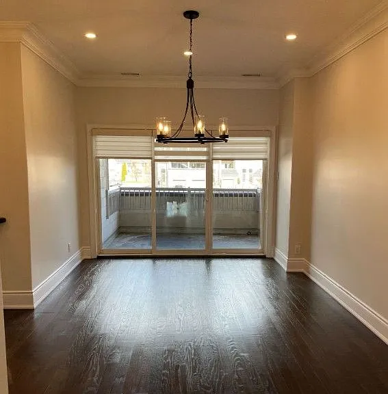 587 Thompson Rd S #9 — Photo 5