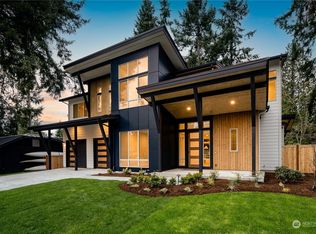 12810 NE 68th St, Kirkland, WA