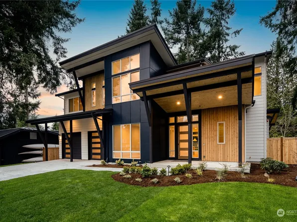 12810 NE 68th Street, Kirkland, WA 98033