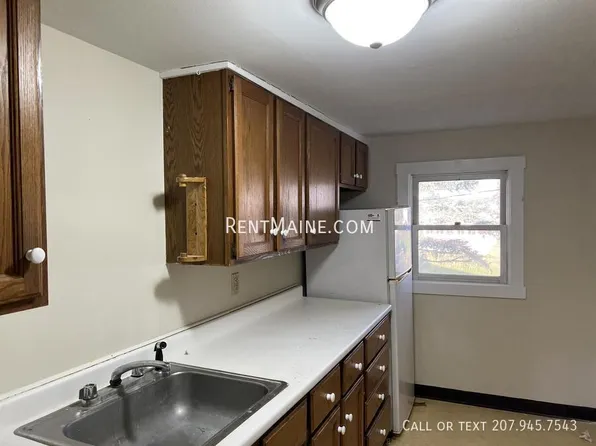 2412 Western Ave Unit R, Hampden, ME 04444