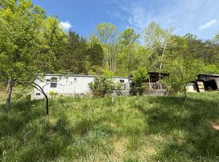 433 Hogan Hollow Rd, Troutville, VA 24175