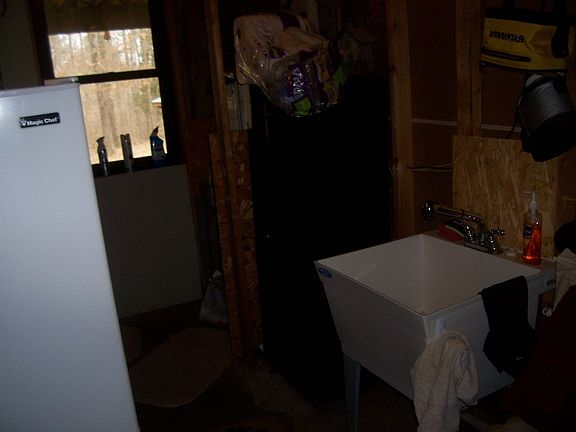 4th image of 320 Eagle Creek Dr