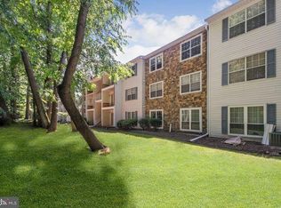 57 Willow Ct, Hamilton, NJ 08619