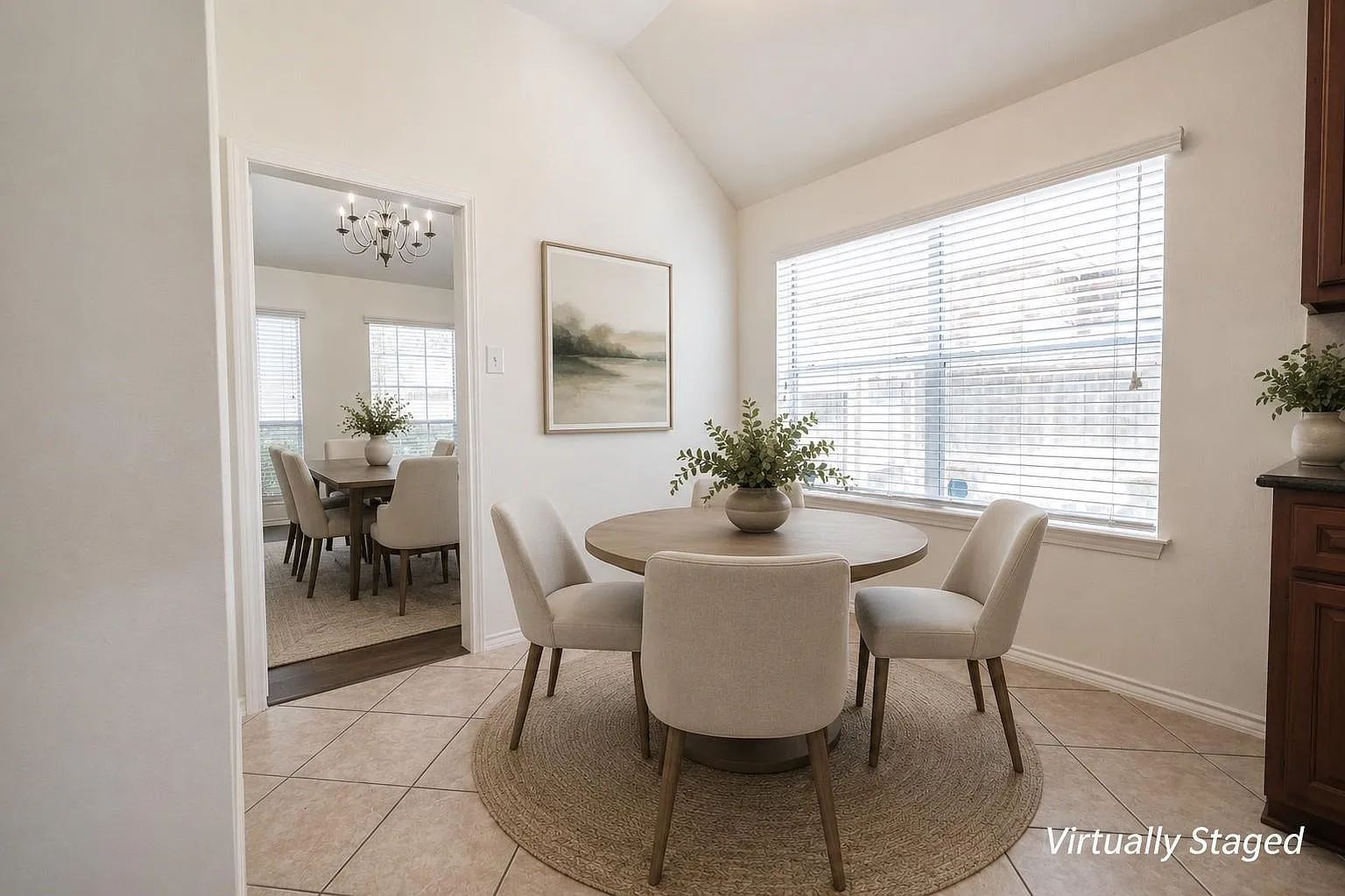 4 bed, 2.0 bath, 1967 sqft, $2,400 — Photo 4