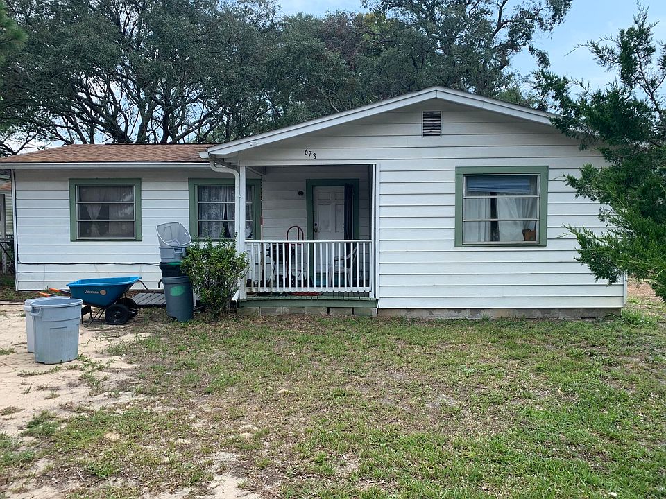 1st image of 673 Anderson Dr