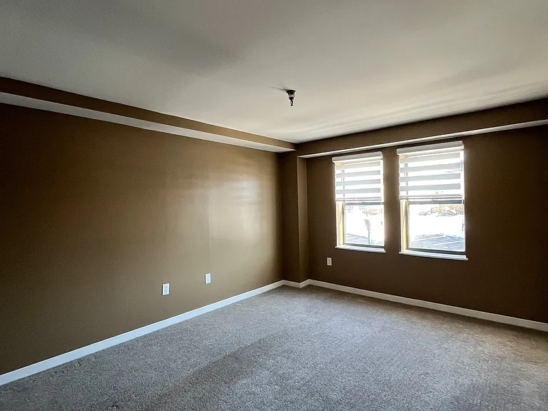 750 Davol St #119 — Photo 12
