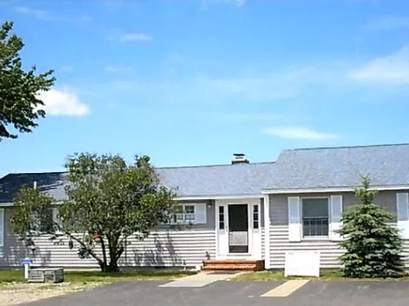 82 King St, Scarborough, ME