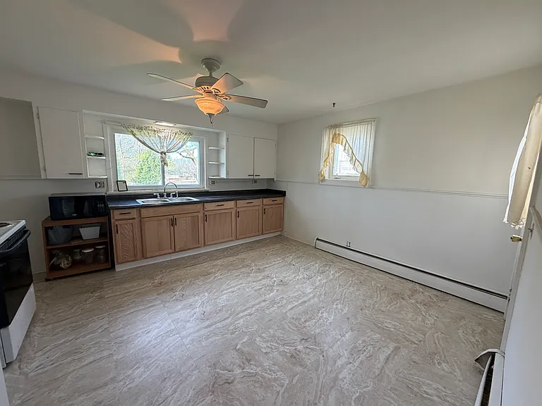 366-68 N Main St #1 — Photo 3