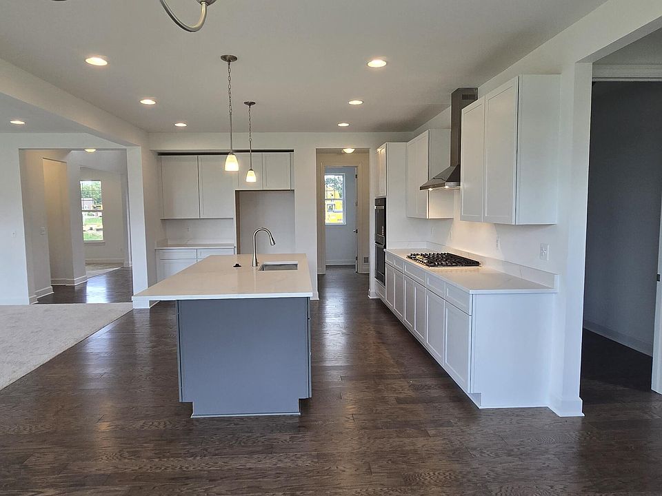 3330 Reserve Blvd, photo 8