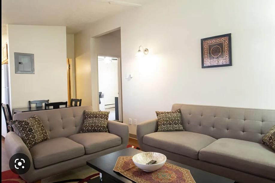 2nd image of 209 S Oak Ave #118