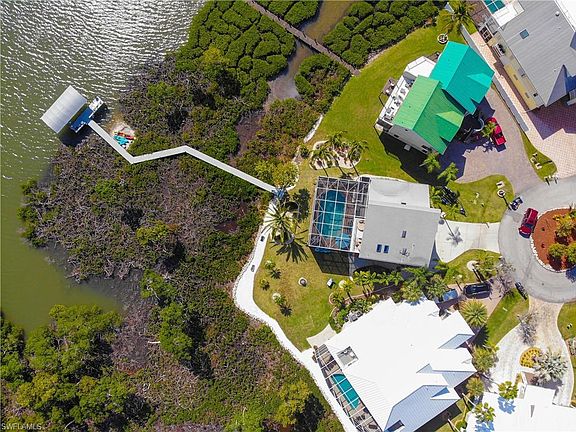 3rd image of 21501 Indian Bayou Dr