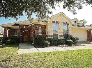 6410 Meadowcrest Ln, Sachse, TX 75048