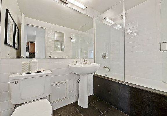 4th image of 305 2nd Ave APT 526