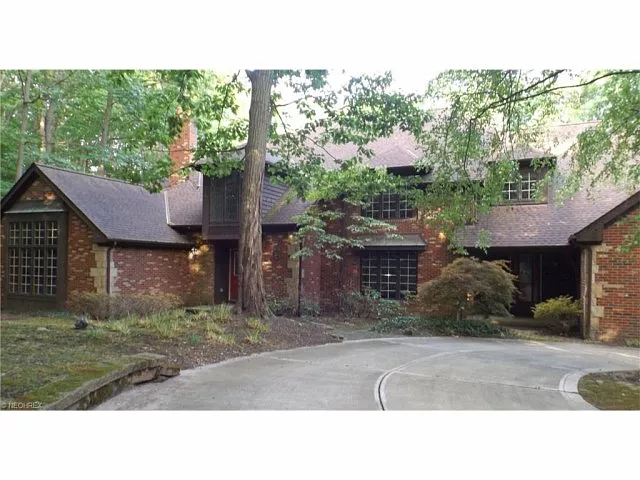 7318 Pinehill Rd photo 1