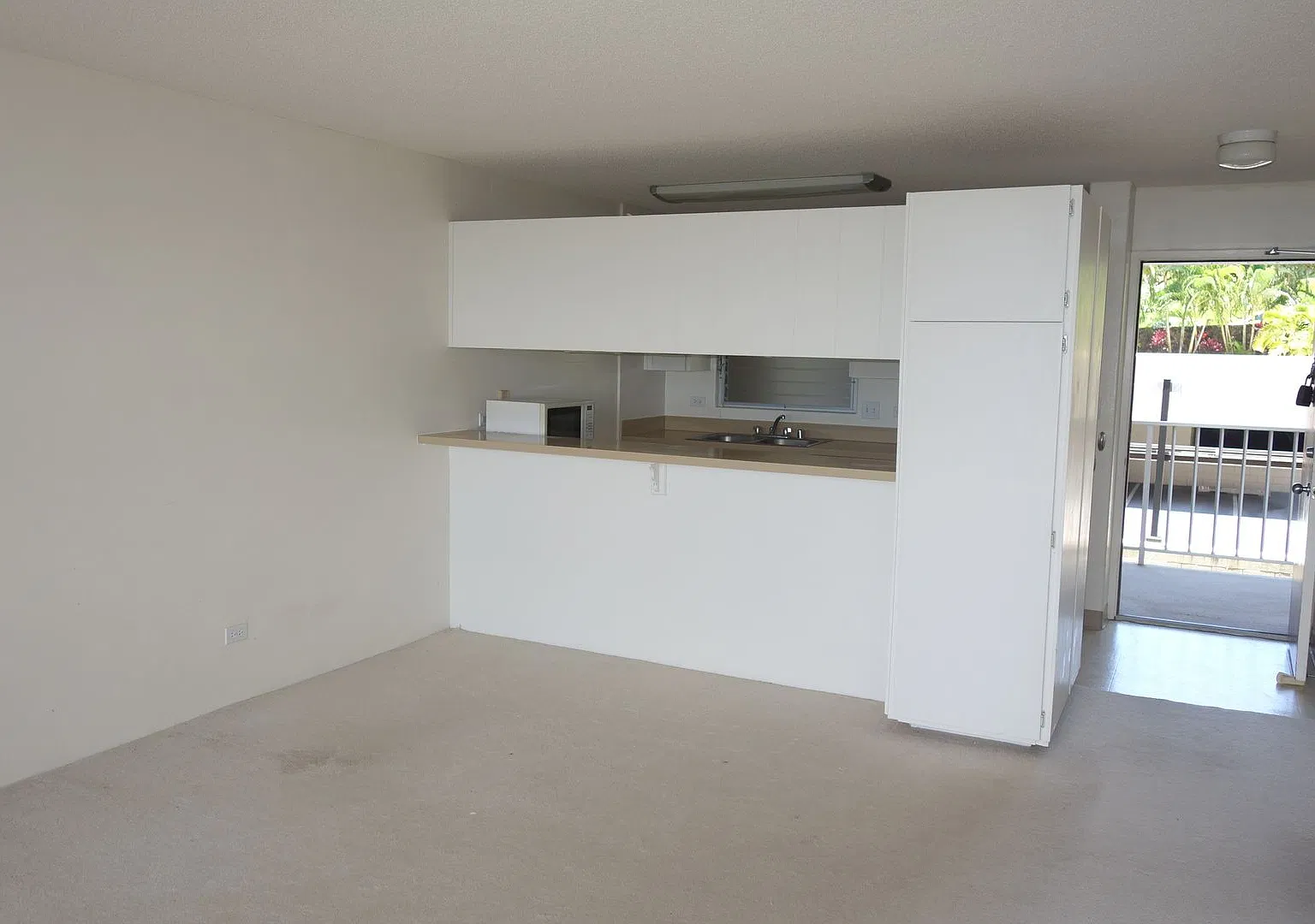 98-719 Iho Pl — Photo 1