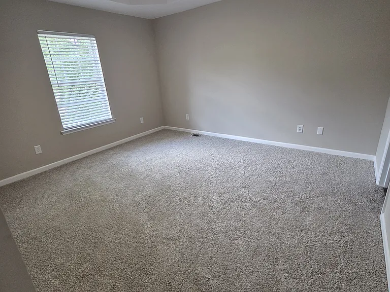 4909 Orchard Hill Dr — Photo 17