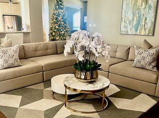 64 Champion Villa Dr, Houston, TX 77069