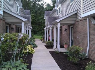 3306 Lenox Village Dr UNIT 216, Fairlawn, OH 44333