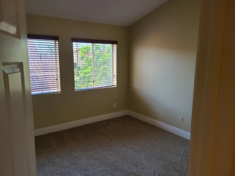 3935 Nobel Dr #102 — Photo 31