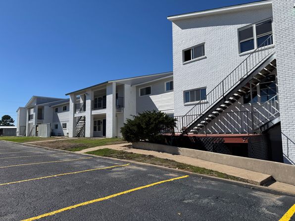 The Pointe Apartments | 345 Fm 86, Luling, TX