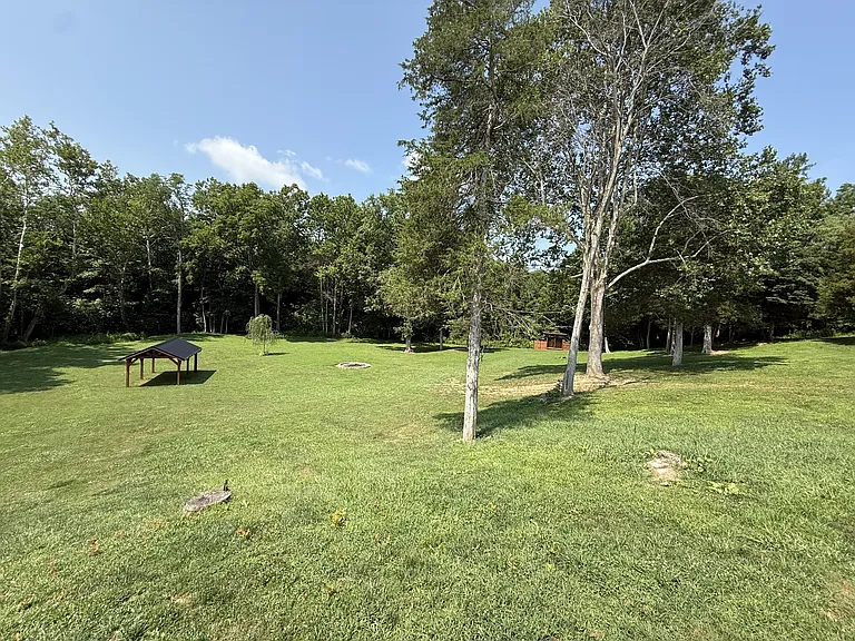 5693 E US Highway 40 — Photo 23