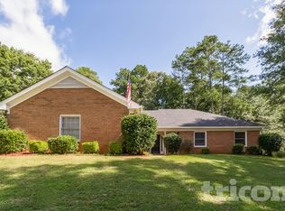 350 Bridgewood Dr SE, Conyers, GA 30094
