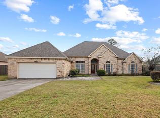 250 Sarah Ln, Lumberton, TX 77657