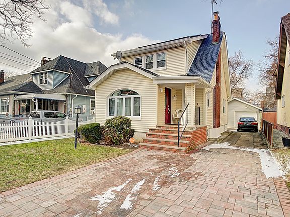2nd image of 186-27 Ilion Ave