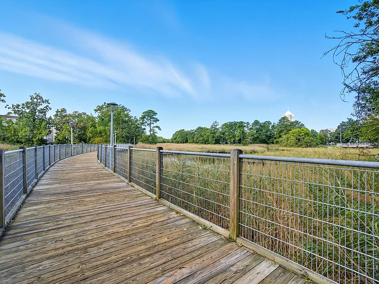 4658 Genoa Cir — Photo 7