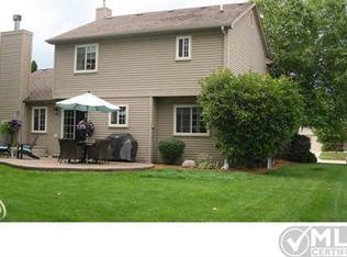 46761 Creeks Bnd #212, Canton, MI 48188